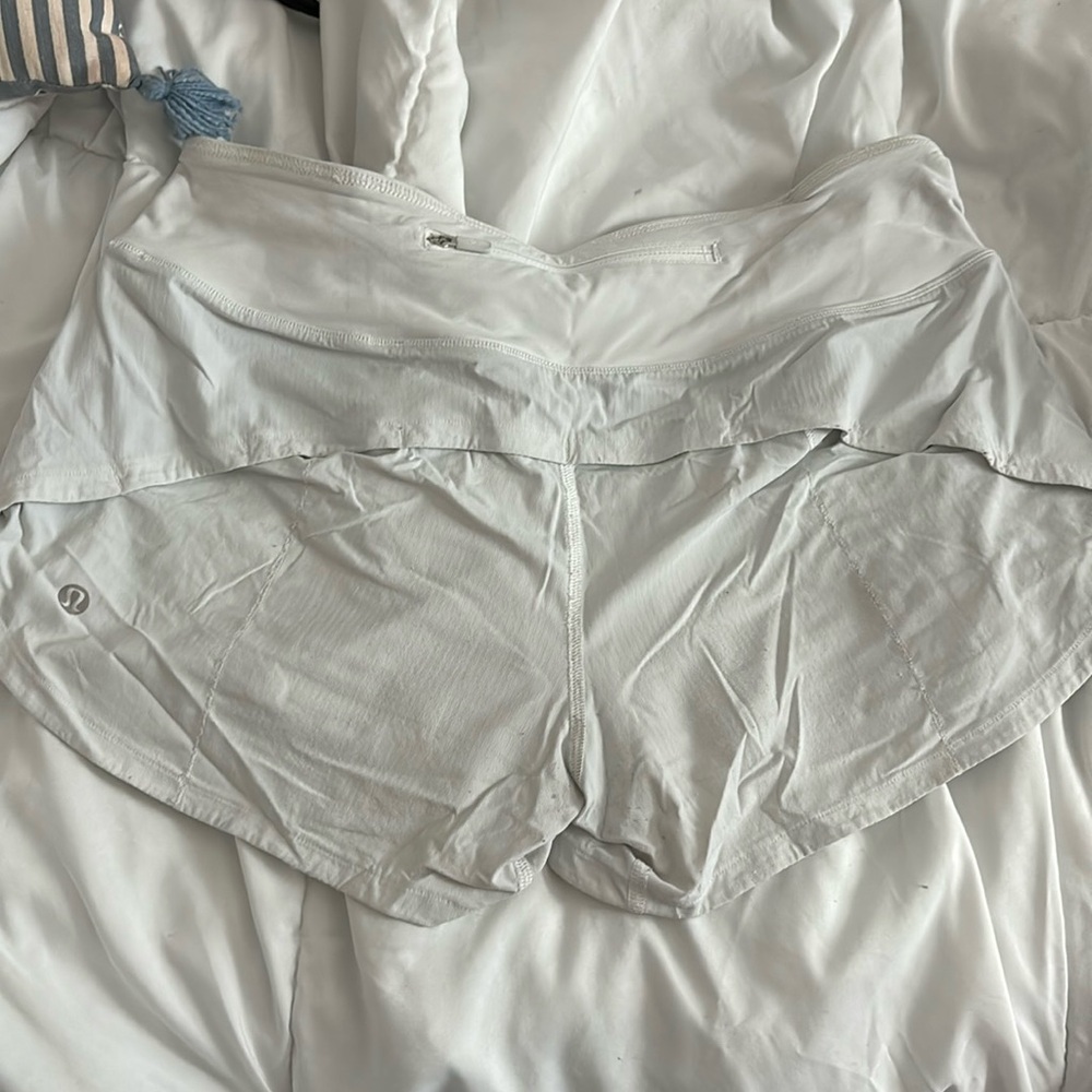 Lululemon white speed up shorts